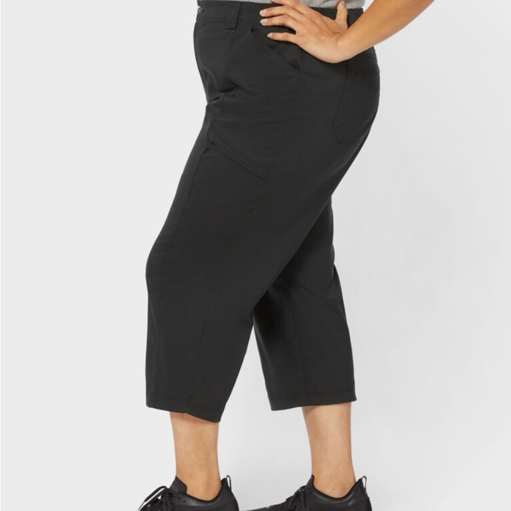 Duluth Women's Plus Dry on the Fly Capris 18w - Picture 3 of 8
